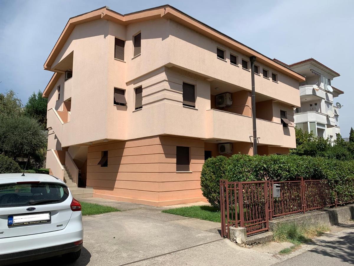 Teo Apartment Podgorica Exterior photo